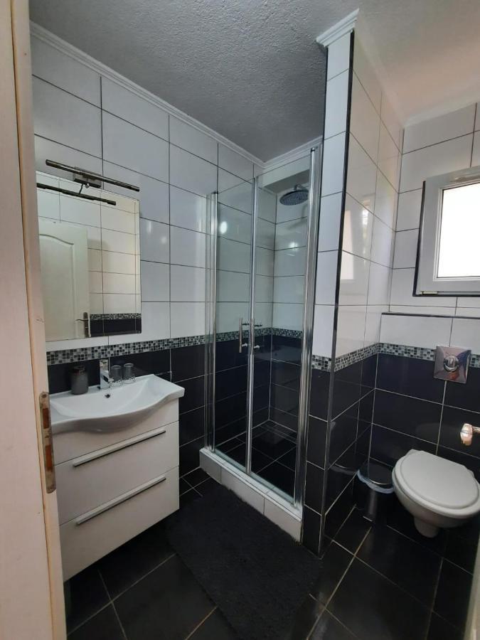 Filip Hotel Korenica Esterno foto