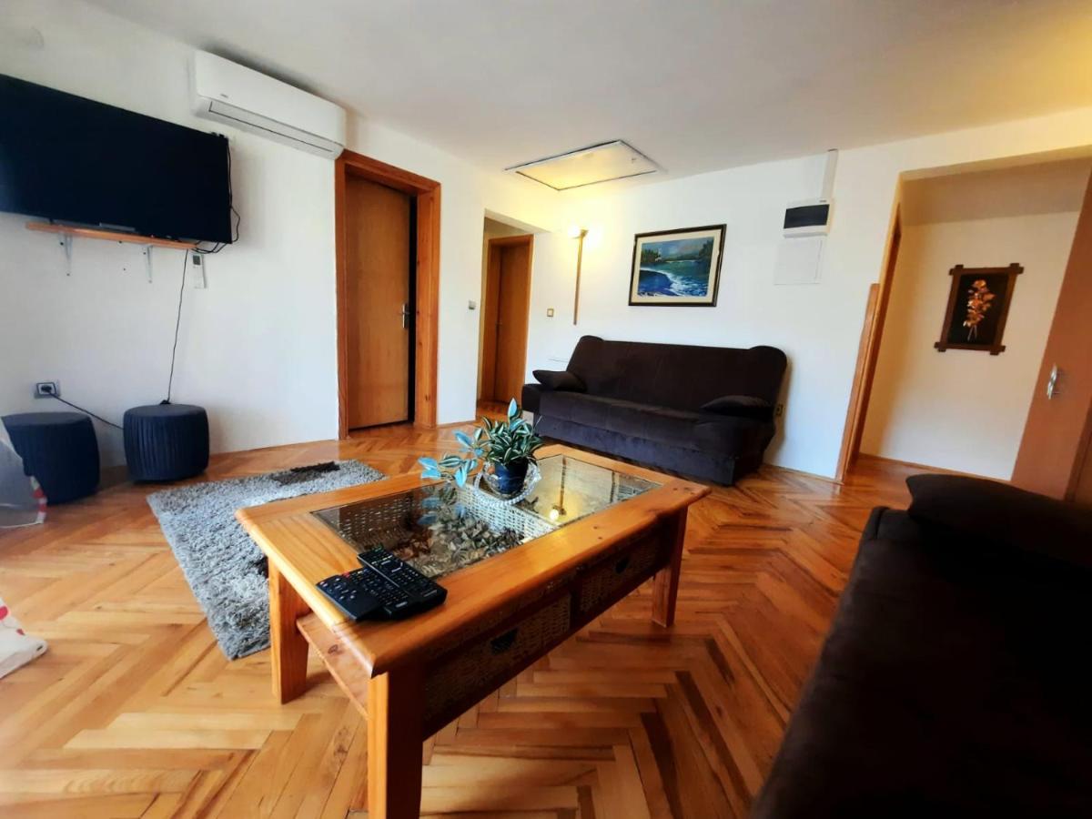 Filip Hotel Korenica Esterno foto